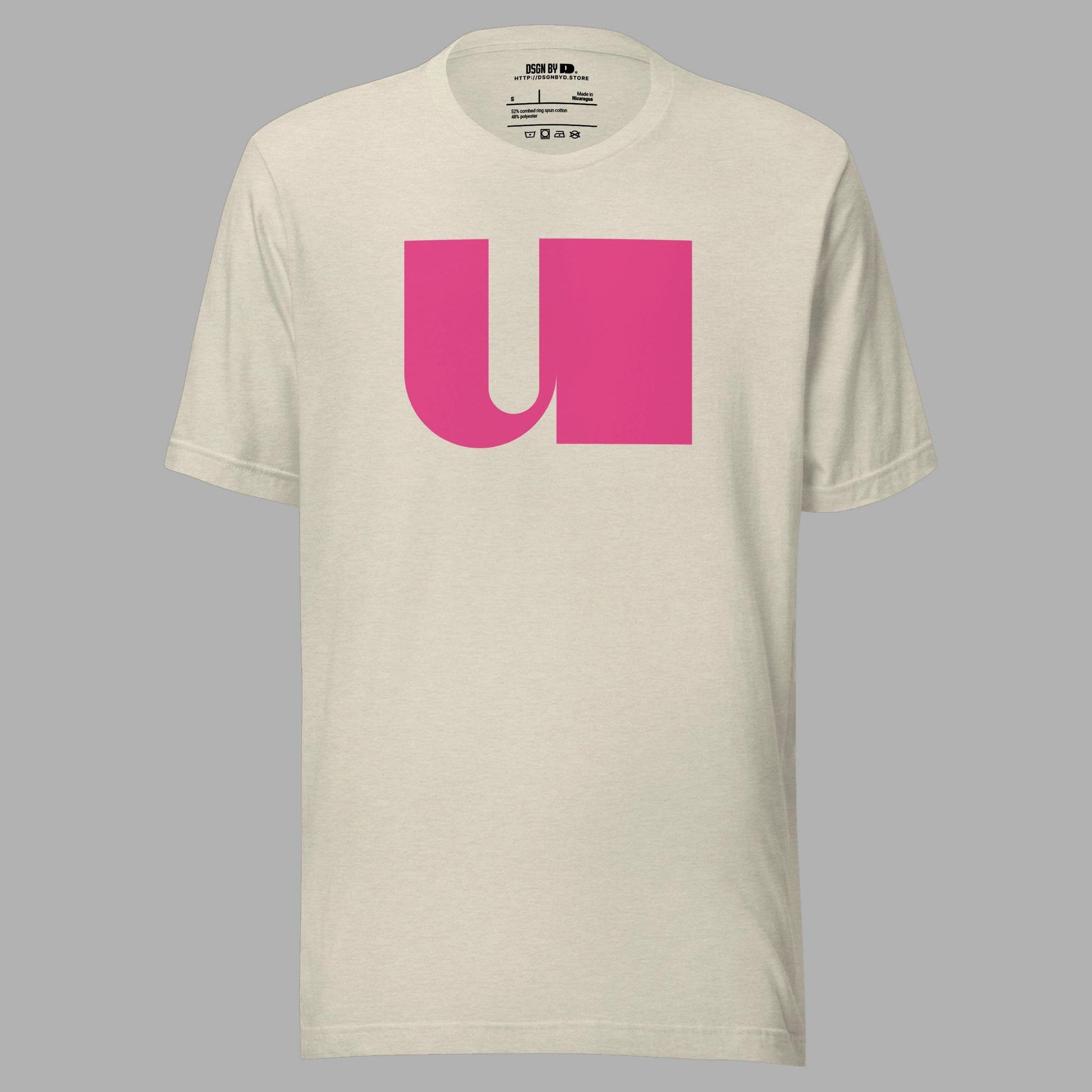 A beige cotton unisex graphic tee with letter U.